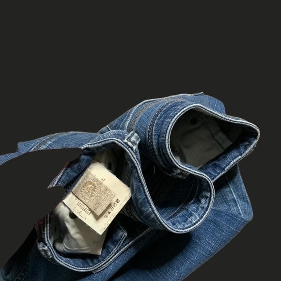 Diesel Women's Blue and Navy Jeans - Picture 4 of 6